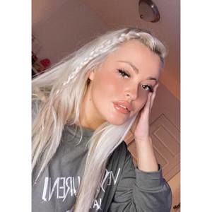 Meet your Posher, Audrey-ann